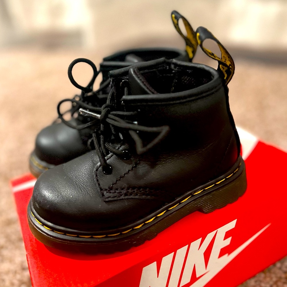 Dr. Martens Toddler Boot Size 6